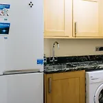 Homely 3 Bedroom In The Heart Of Central Edinburgh