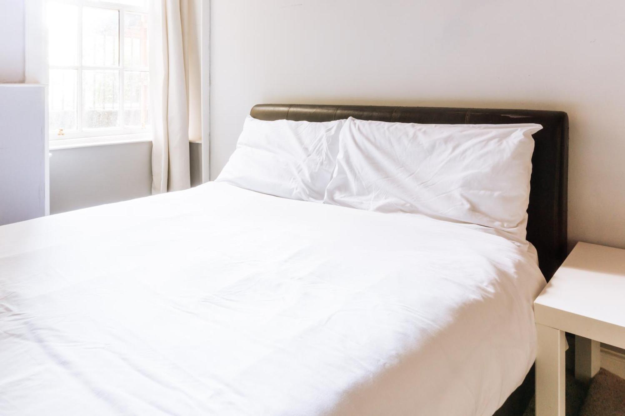 Homely 3 Bedroom In The Heart Of Appartement *